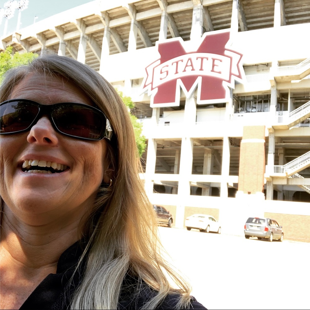 Meet your Posher, Carrie